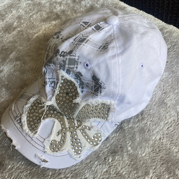 LEADER LOGR cap, white distressed rhinestones OS - Picture 2 of 5